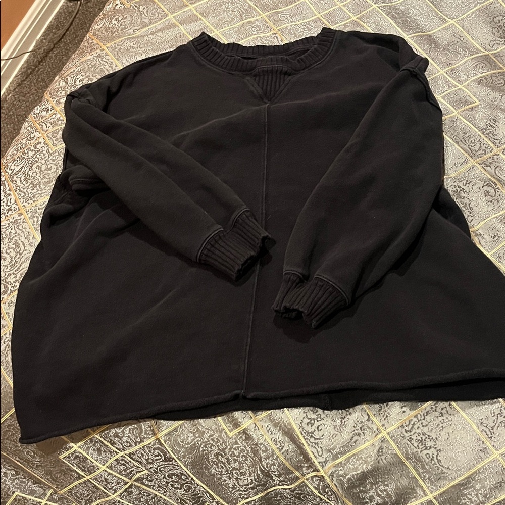 Aerie black sweatshirt top